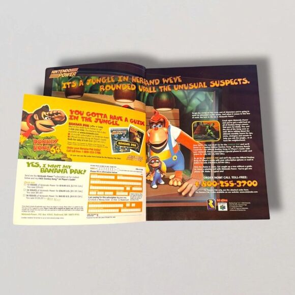 Nintendo Power Volume 127 WWF with Toy Story 2 Poster & Pokemon Comic Book - Picture 4 of 10